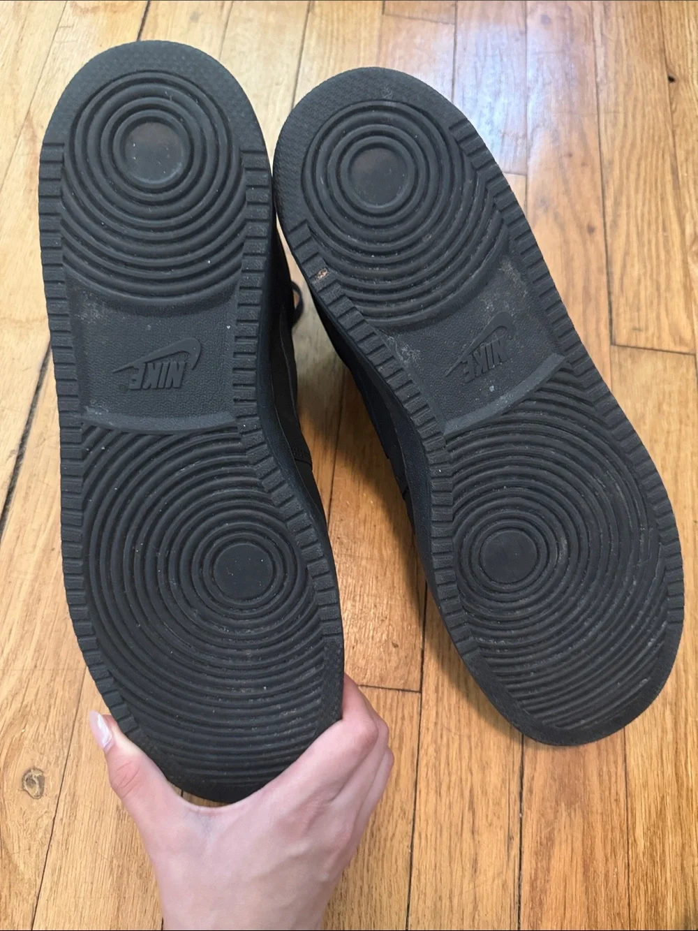 Nike great smoke